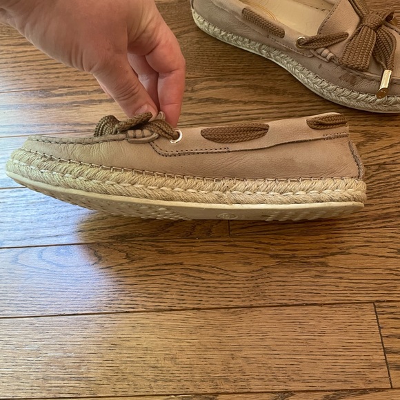 TOD’S Leather Lace Loafer Espadrille Shoes - Picture 6 of 16